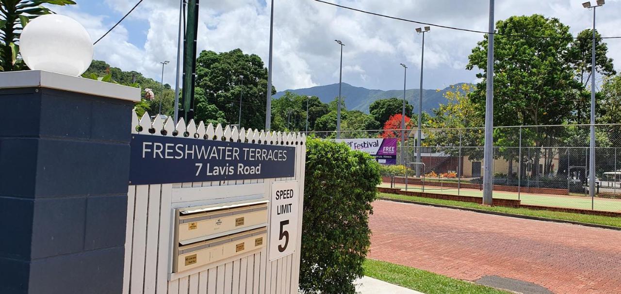 Cairns - "Home Away From Home" - Scenic & Peaceful Exterior photo